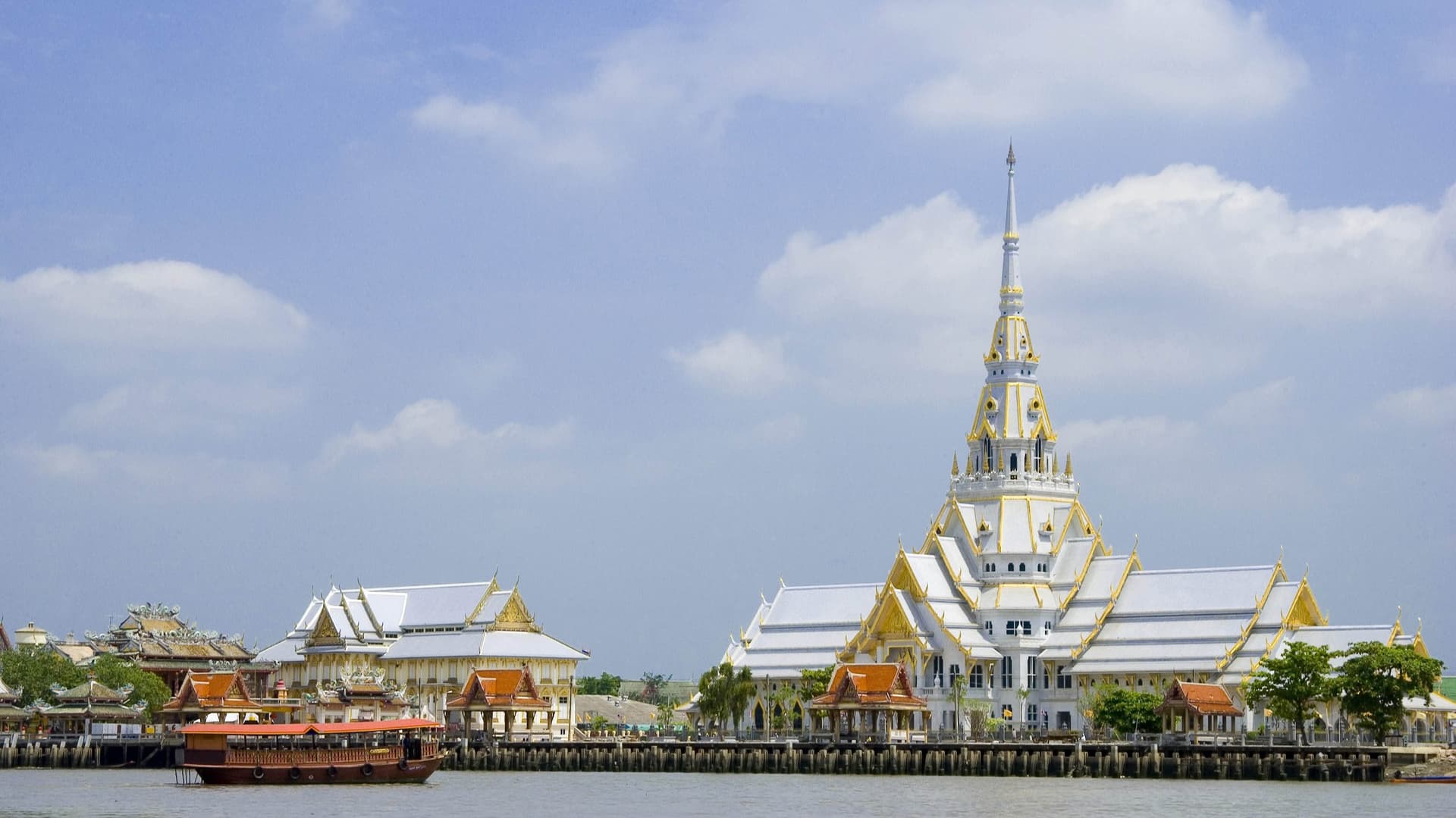 วัดโสธรวรารามวรวิหาร