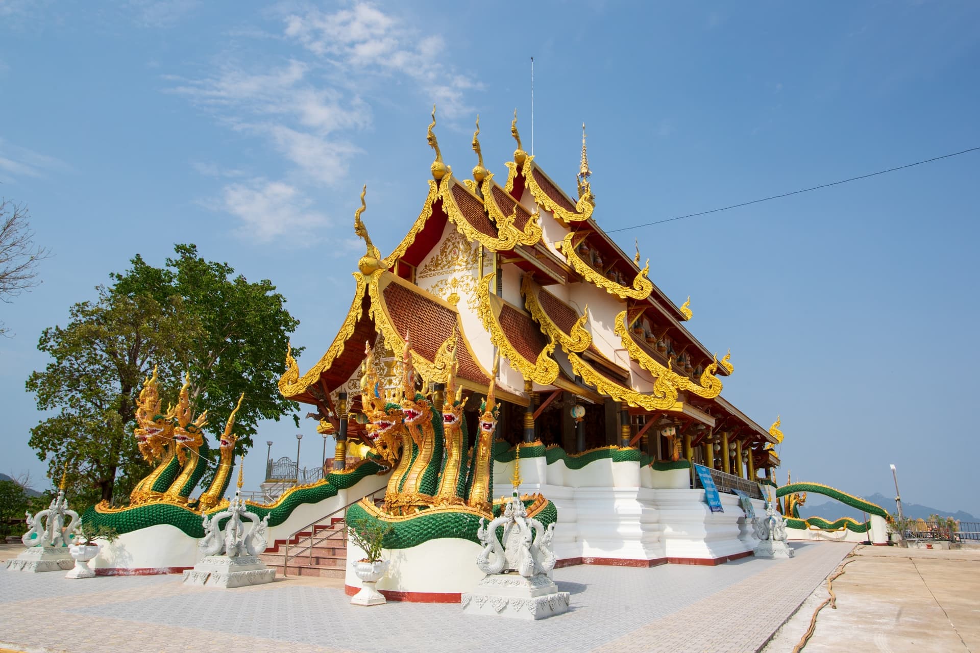 วัดรัตนคูหา (ถ้ำผากล้วย)
