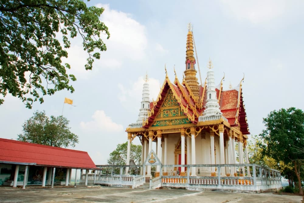 วัดหัวเขา