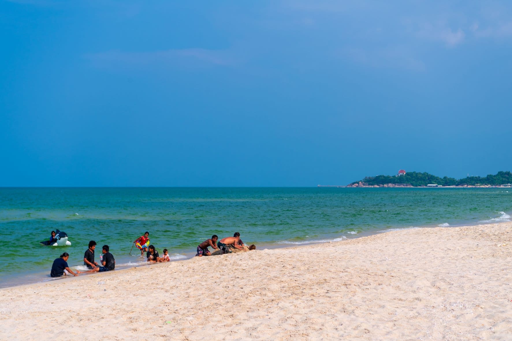 หาดชลาทัศน์
