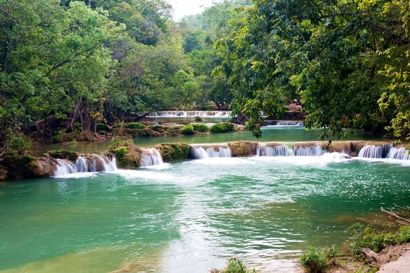 อุทยานแห่งชาติน้ำตกเจ็ดสาวน้อย