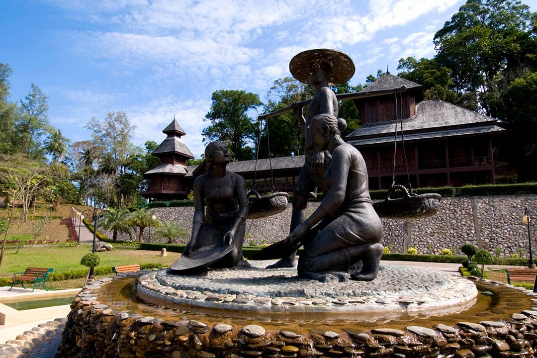 พระที่นั่งรัตนรังสรรค์ (จำลอง)