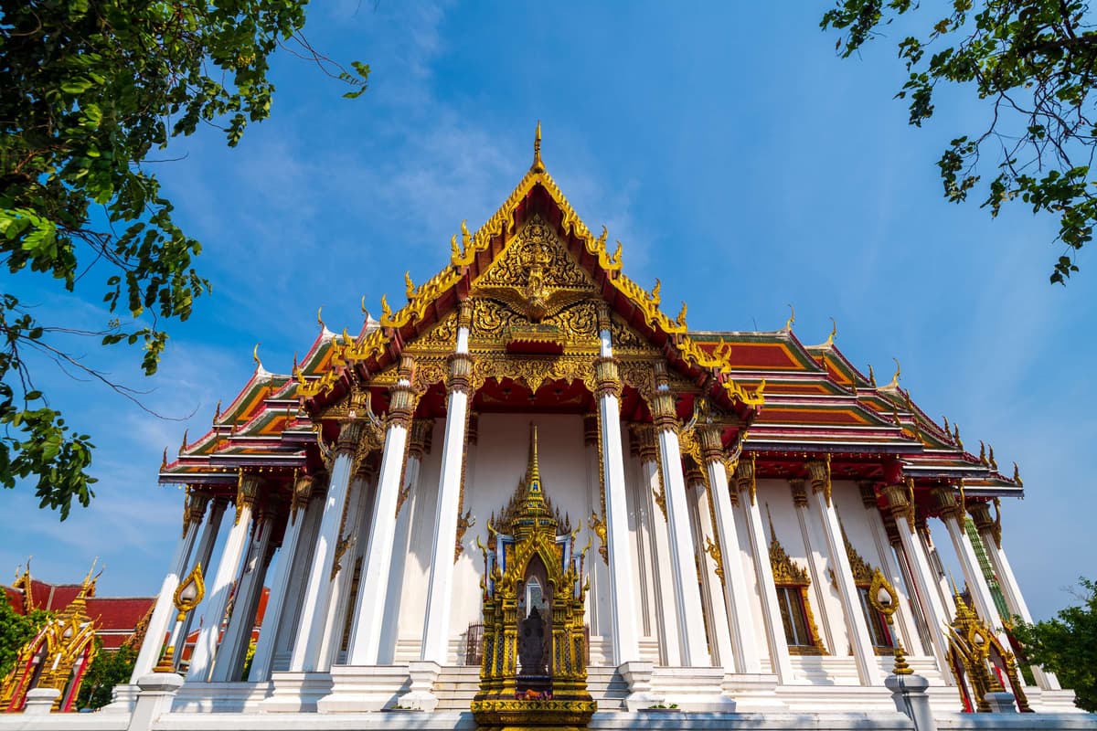 วัดราชบูรณะราชวรวิหาร (วัดเลียบ)