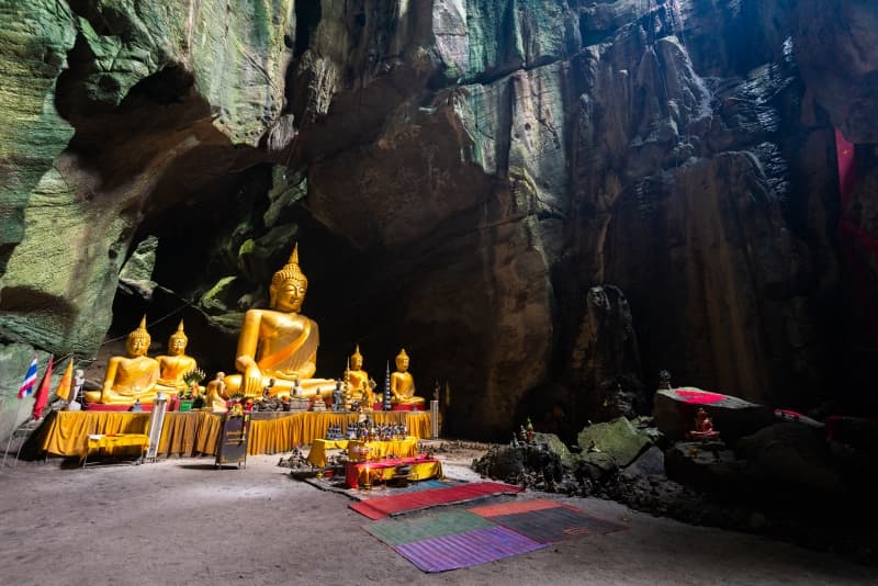 วัดเขาขุนพนม