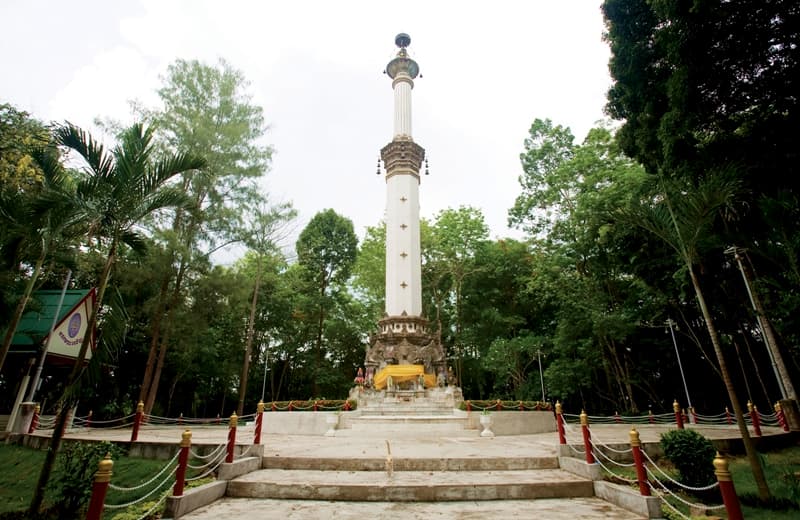 พระธาตุศรีสุราษฎร์