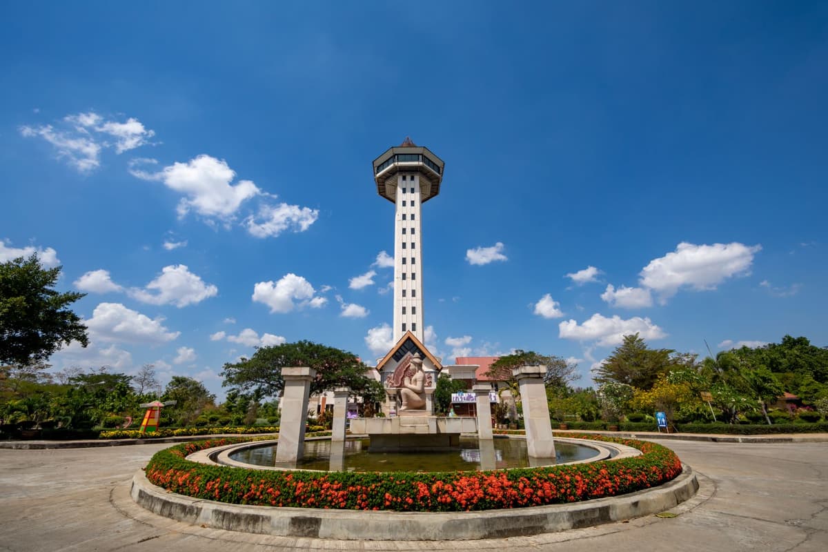 หอศรีลำดวนเฉลิมพระเกียรติ หรือหอลำดวน