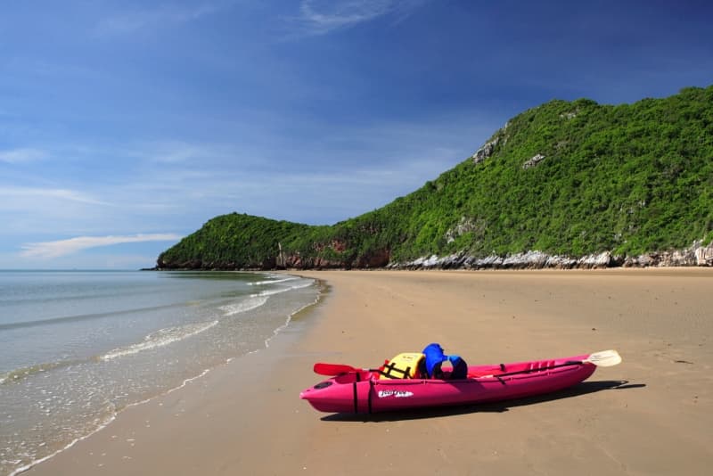 หาดนเรศวร (หาดเขากะโหลก)