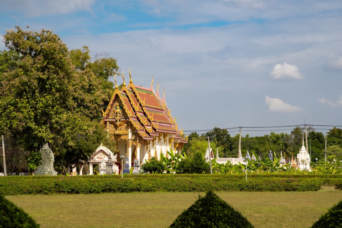 วัดสุขุมาราม