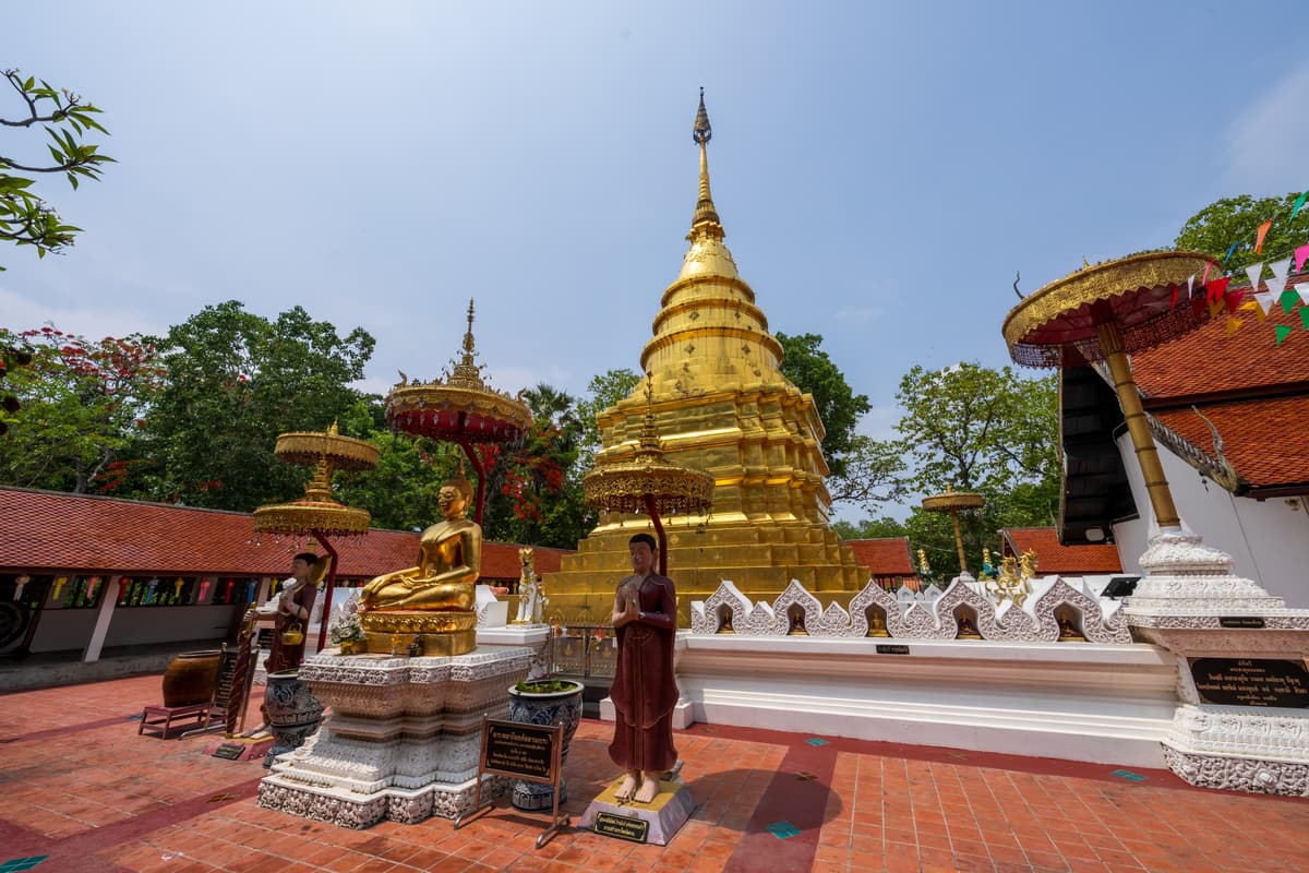วัดพระธาตุจอมทอง