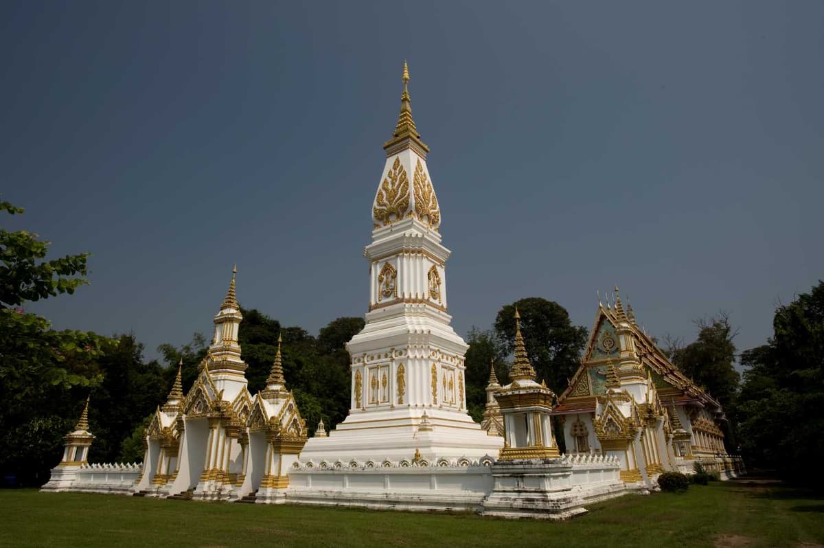 พระธาตุมรุกขนคร