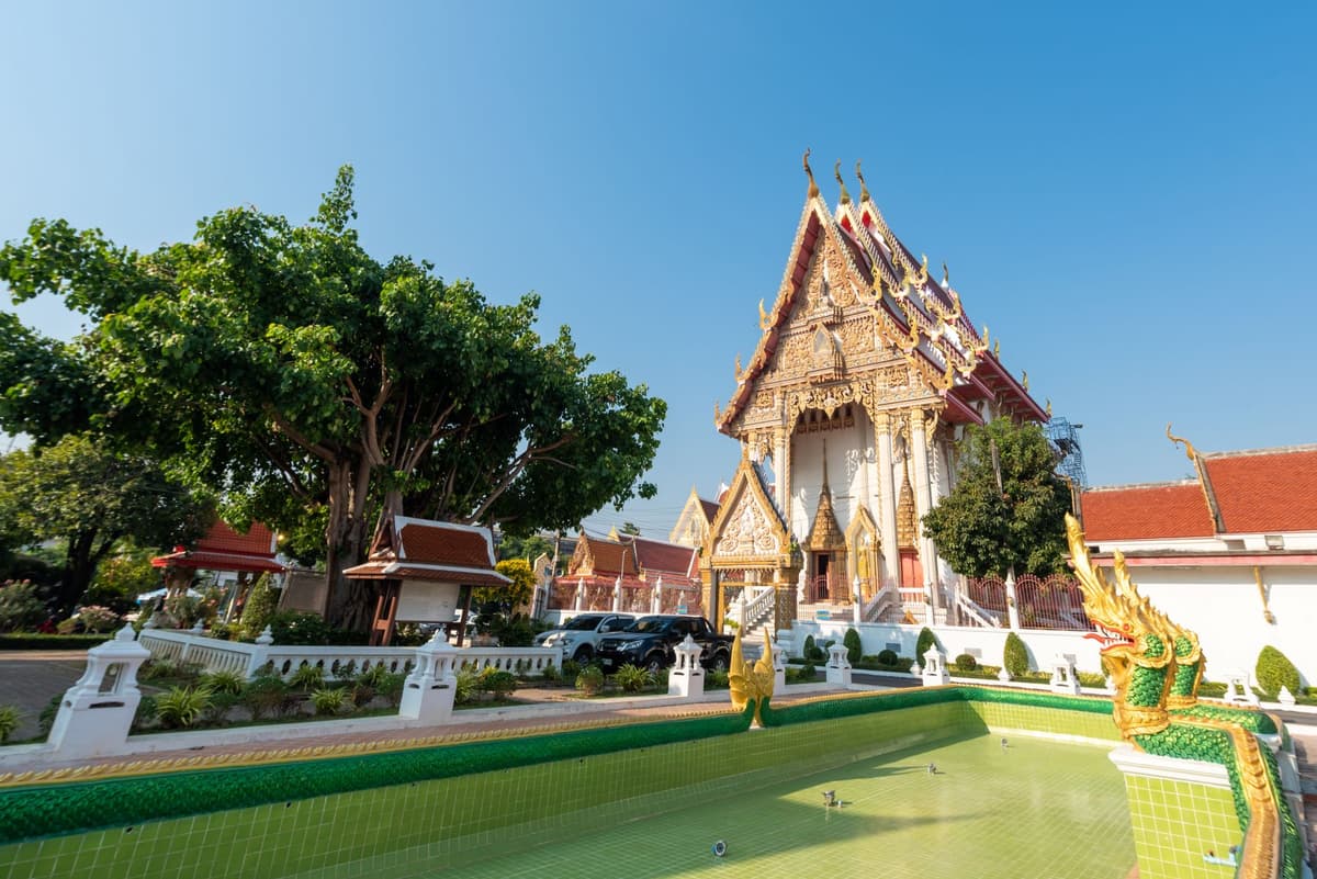 วัดวรนาถบรรพต พระอารามหลวง (เขากบ)