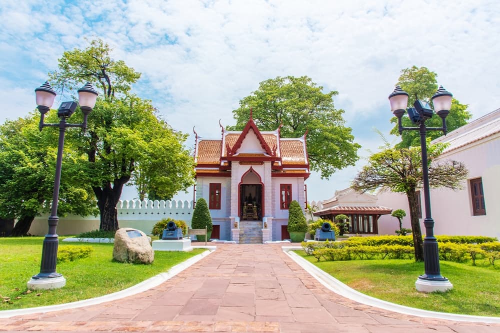 พระราชวังเดิม