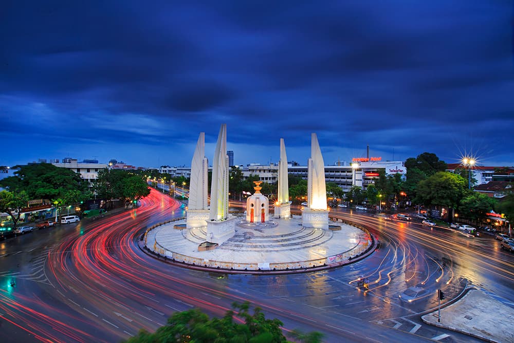อนุสาวรีย์ประชาธิปไตย
