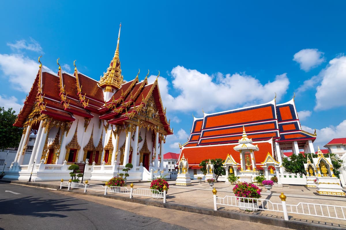 วัดเทวราชกุญชรวรวิหาร