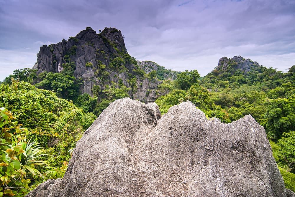 สวนหินผางาม (คุนหมิงเมืองเลย)