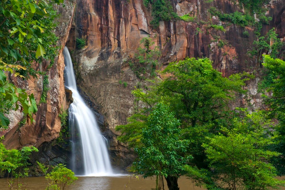 อุทยานแห่งชาติน้ำตกชาติตระการ