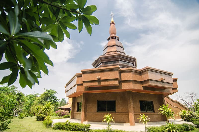 วัดภูจ้อก้อ หรือวัดบรรพตคีรี
