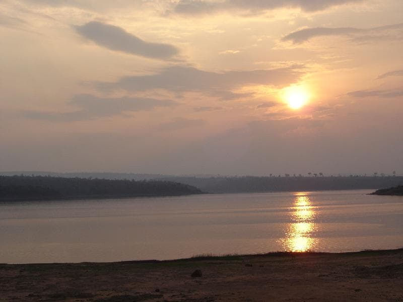หาดชมตะวัน