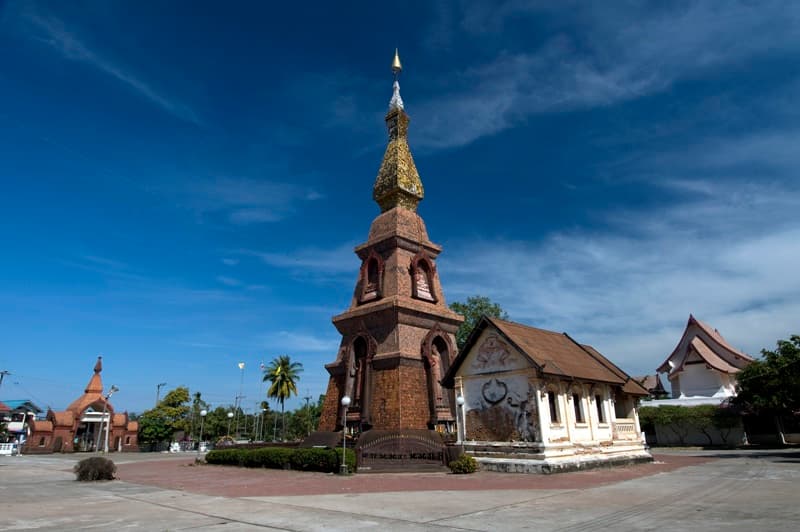 พระธาตุศรีมงคล