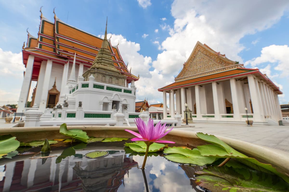 วัดกัลยาณมิตร วรมหาวิหาร
