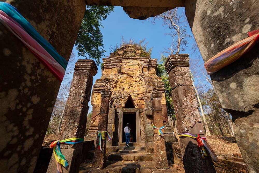 ปราสาทโดนตวล