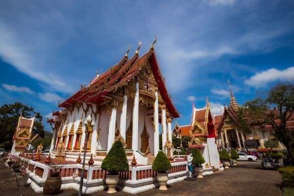 วัดฉลอง (วัดไชยธาราราม)