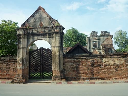 บ้านหลวงรับราชทูต หรือ บ้านหลวงวิชาเยนทร์