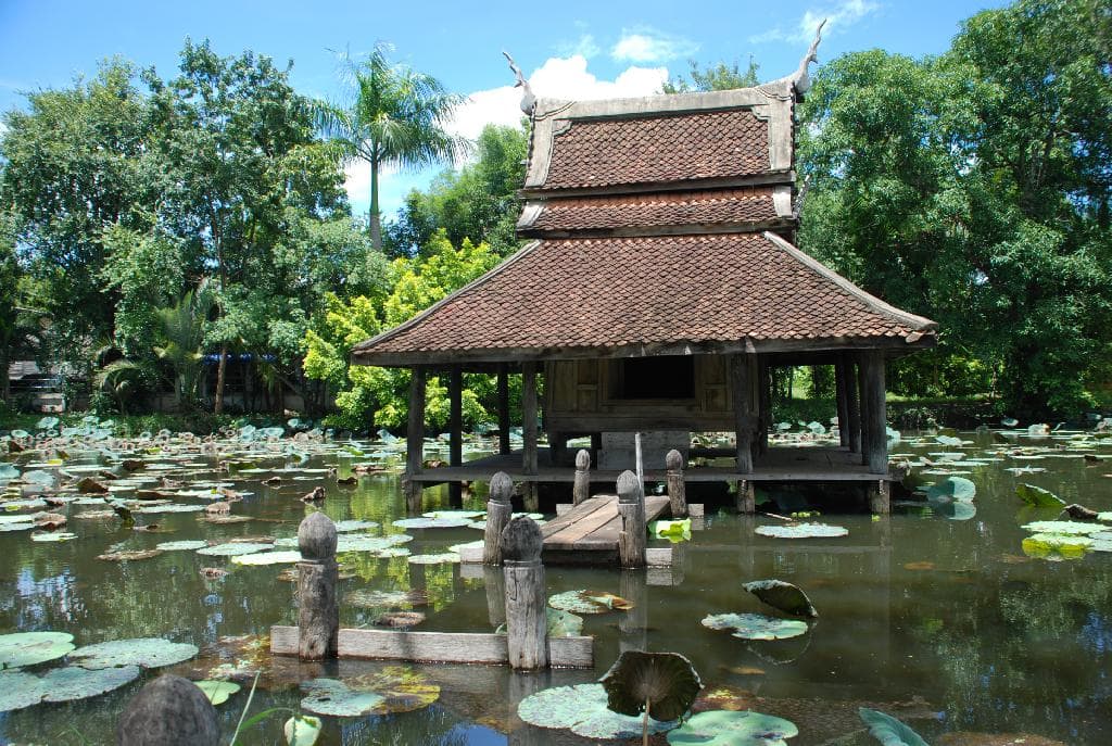 วัดปทุมคงคา (นกออก)